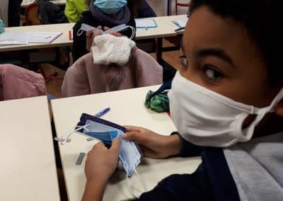 Ecole-Javouhey-pocket-mask-2-400x284