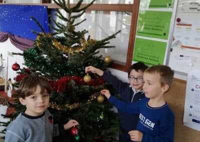 Ecole-NDK-decoration-de-noel-3-400x284