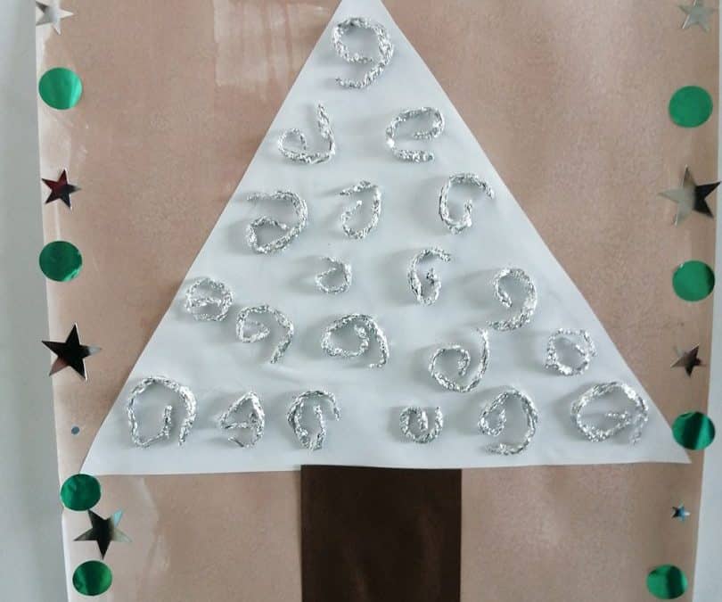 Réalisation d’un sapin à la manière de Gustav Klimt