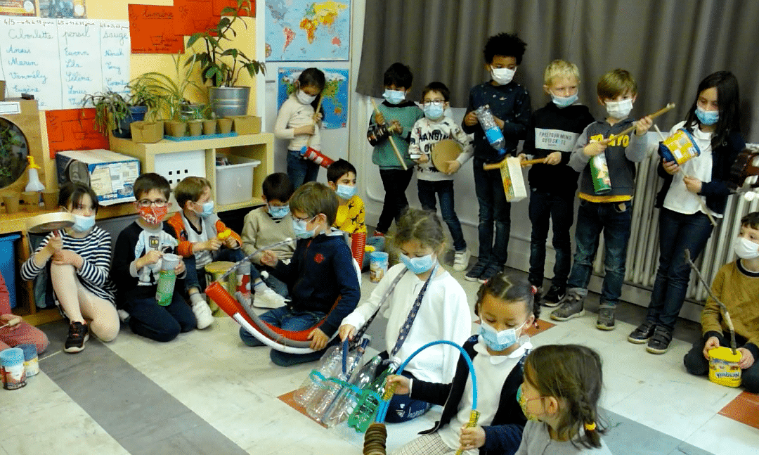 Chanson des CP pour instruments recyclés !