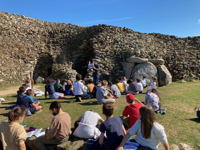 Les 6èmes au Cairn de Barnenez !