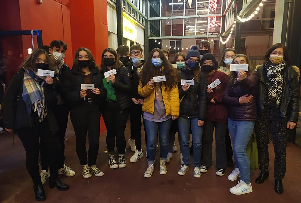 Les élèves de l’option théâtre 2nde (re)découvrent le mythe d’Antigone à La Maison du théâtre !