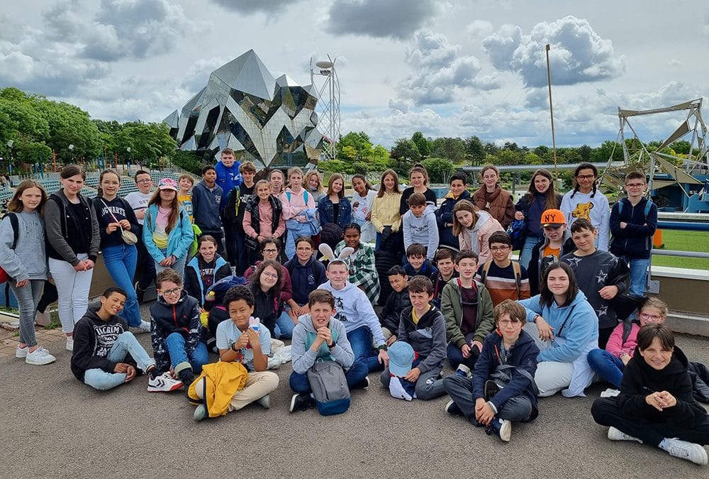 Les 6e du collège Javouhey en immersion au Futuroscope !