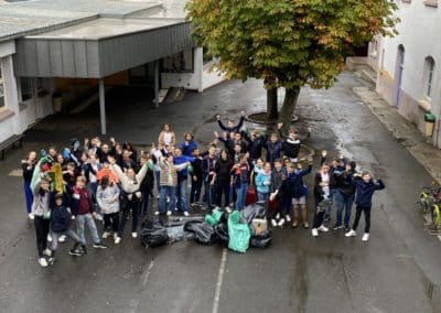 220923-Nettoyons-notre-quartier-1-400x284
