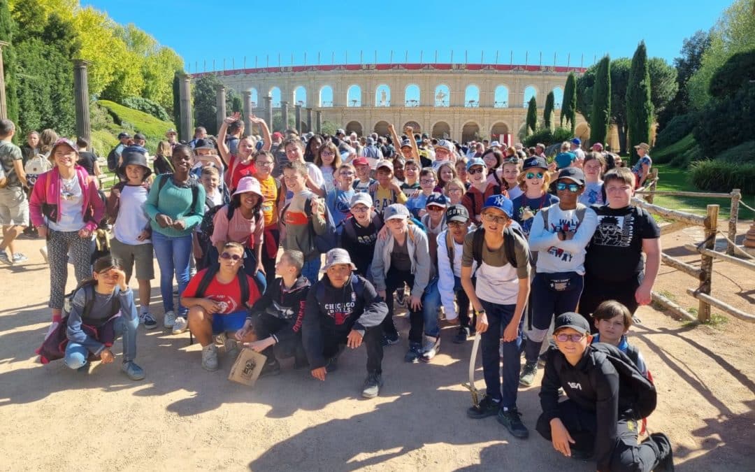 Voyage dans le temps au Puy du Fou pour les 6ème !