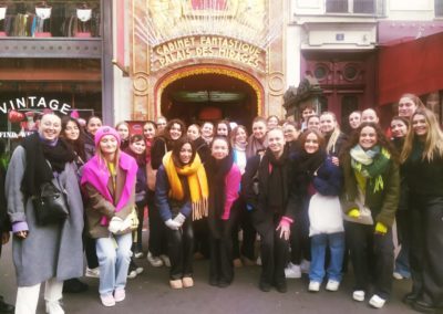 230207-Paris-BTS-COM-5-400x284