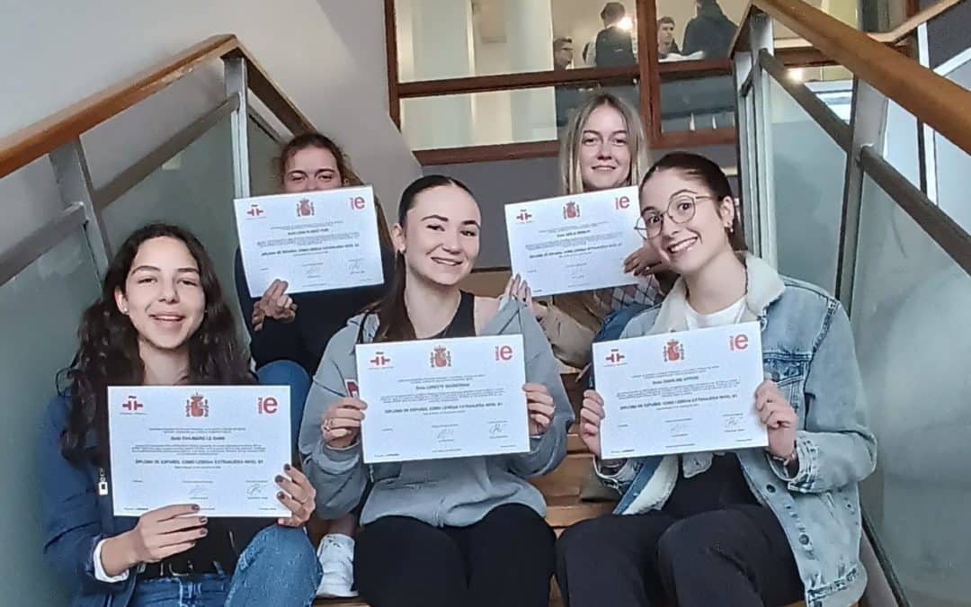 Diplôme du DELE : Felicidades chicas !