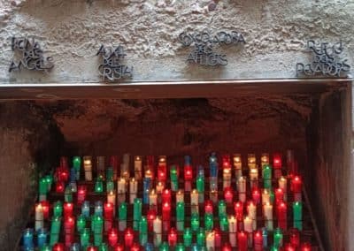 1697560569777-400x284