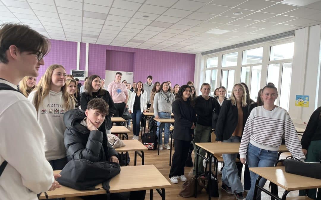 2 anciens étudiants viennent parler de leur métier