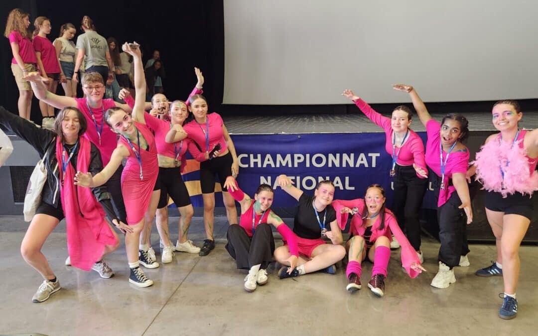 AS DANSE : ÉPILOGUE SUR LE PONT D’AVIGNON…