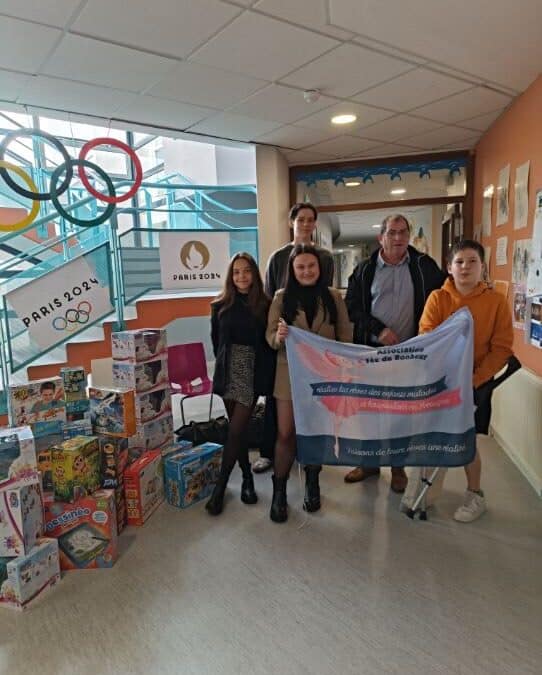 Trois élèves de Javouhey à la Fondation Ildys pour finaliser une action de solidarité !