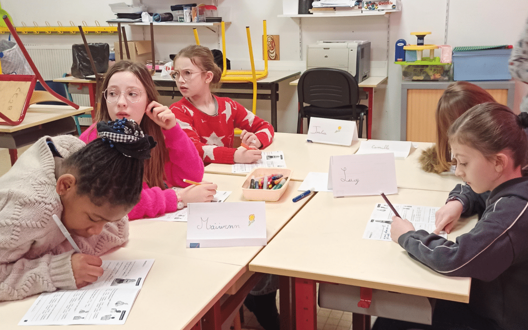 Préparer la paix : quand les enfants apprennent à résoudre les conflits