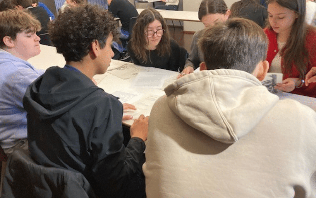 Médiathèque des Capucins : les collégiens face à l’histoire et aux médias