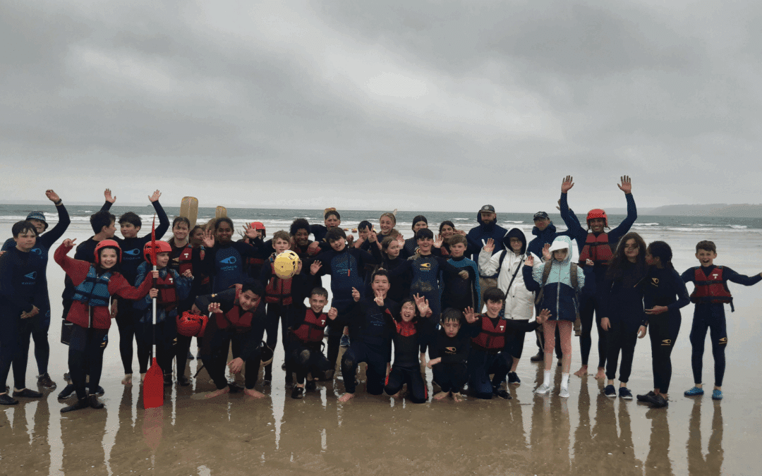 Vagues et sensations à Crozon : une journée d’aventure et de secourisme marin