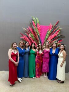 elea-clementine-lucie-laetitia-margaux-ines-eva-leene-225x300