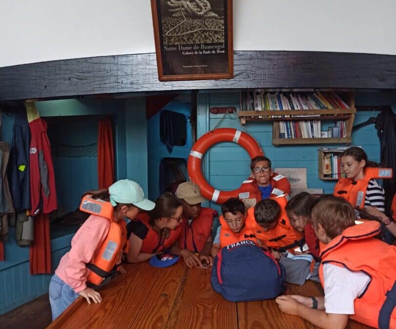 La classe de CM1/CM2 en mer