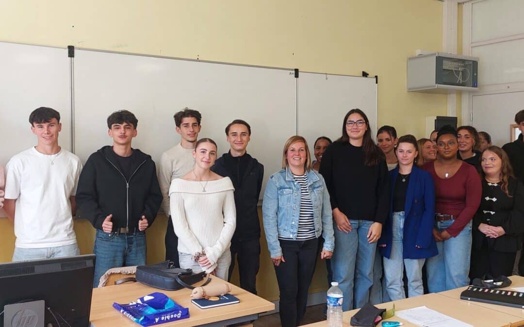 Une entrepreneuse inspirante partage son parcours et ses missions avec les étudiants