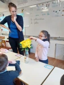 20251110_1040102-225x300