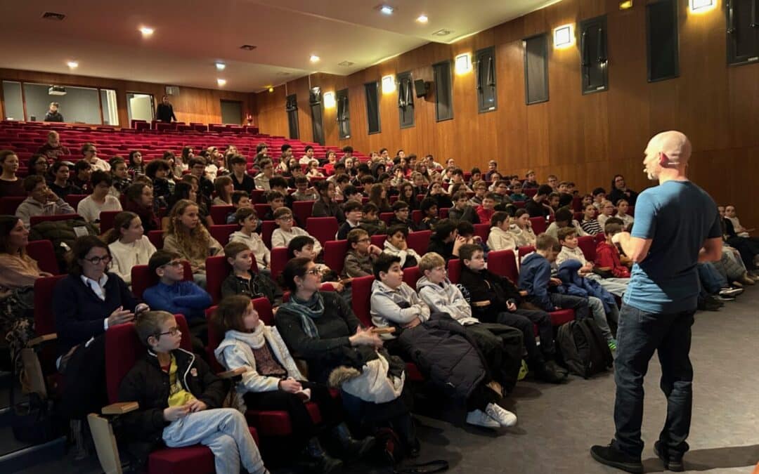 Prince Pudding, un spectacle de conte bilingue pour les collégiens de Kerbonne.