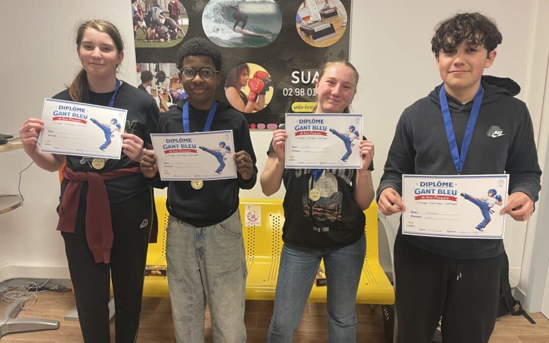 Les collégiens et lycéens de Javouhey brillent au passage de grade de boxe française !