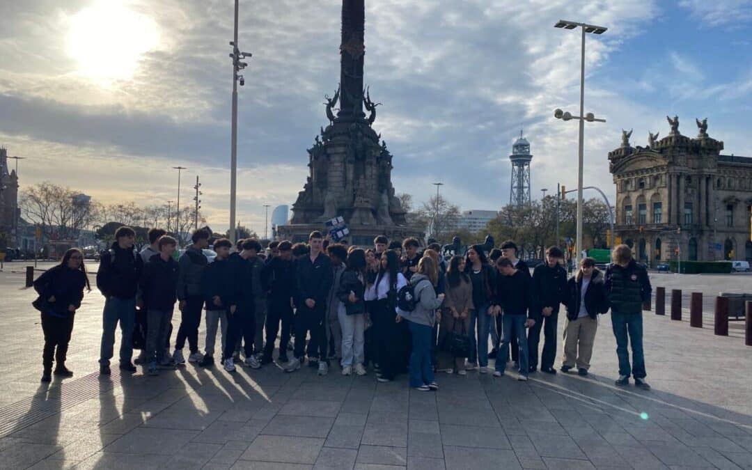 Une belle journée à Barcelone pour les élèves de MRC1 et MRC2